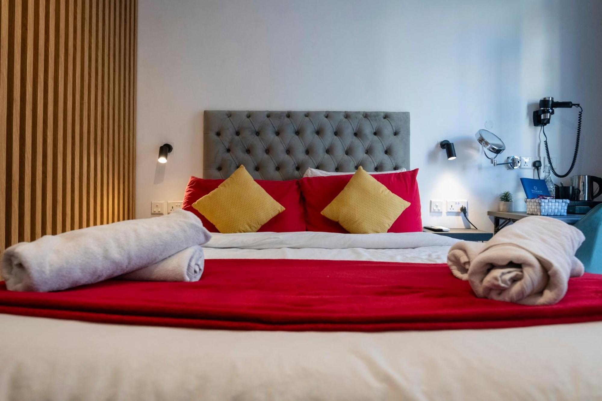 Mandera'S Boutique Suites & Dorms La La Valletta Esterno foto