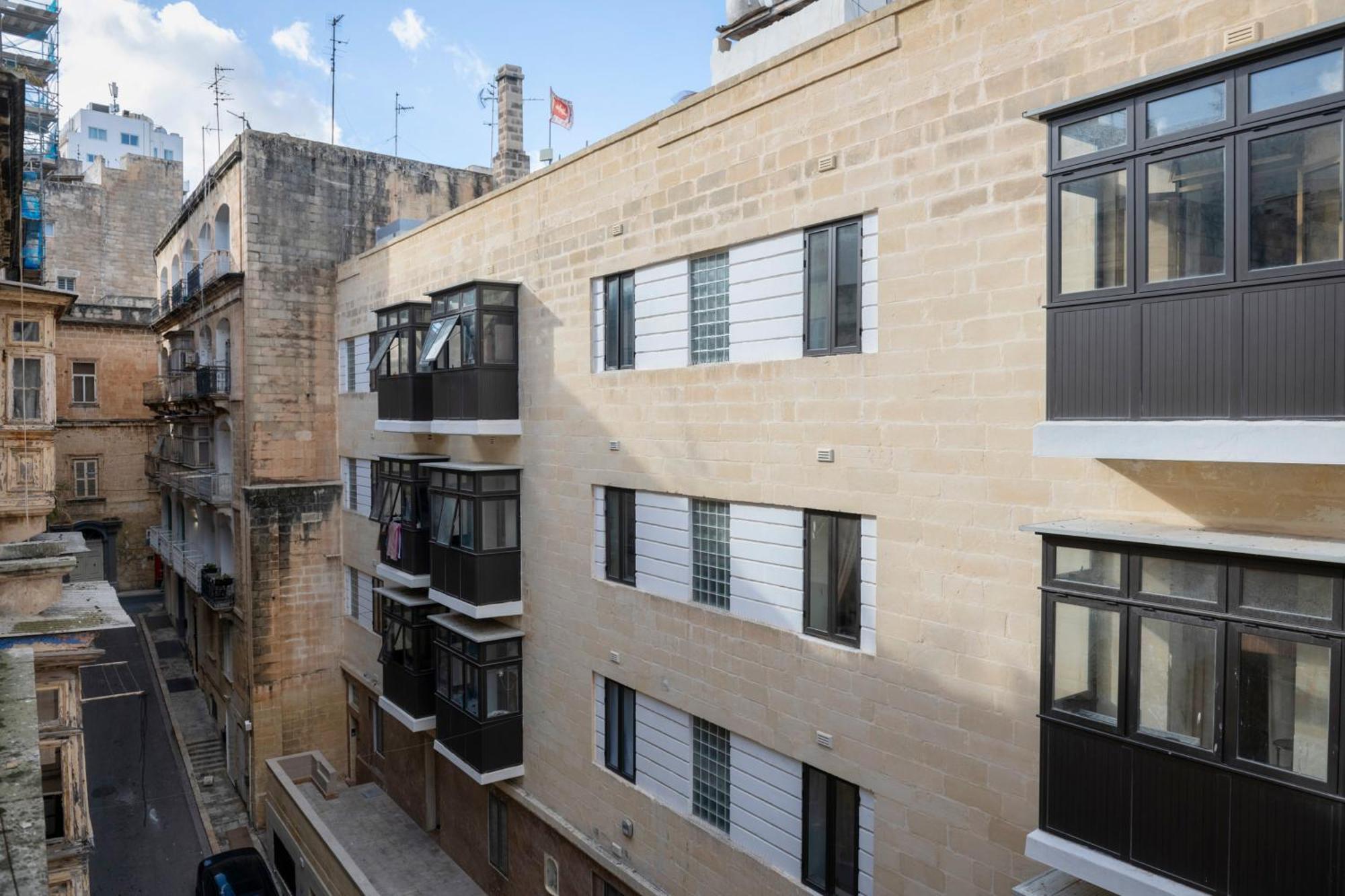 Mandera'S Boutique Suites & Dorms La La Valletta Esterno foto