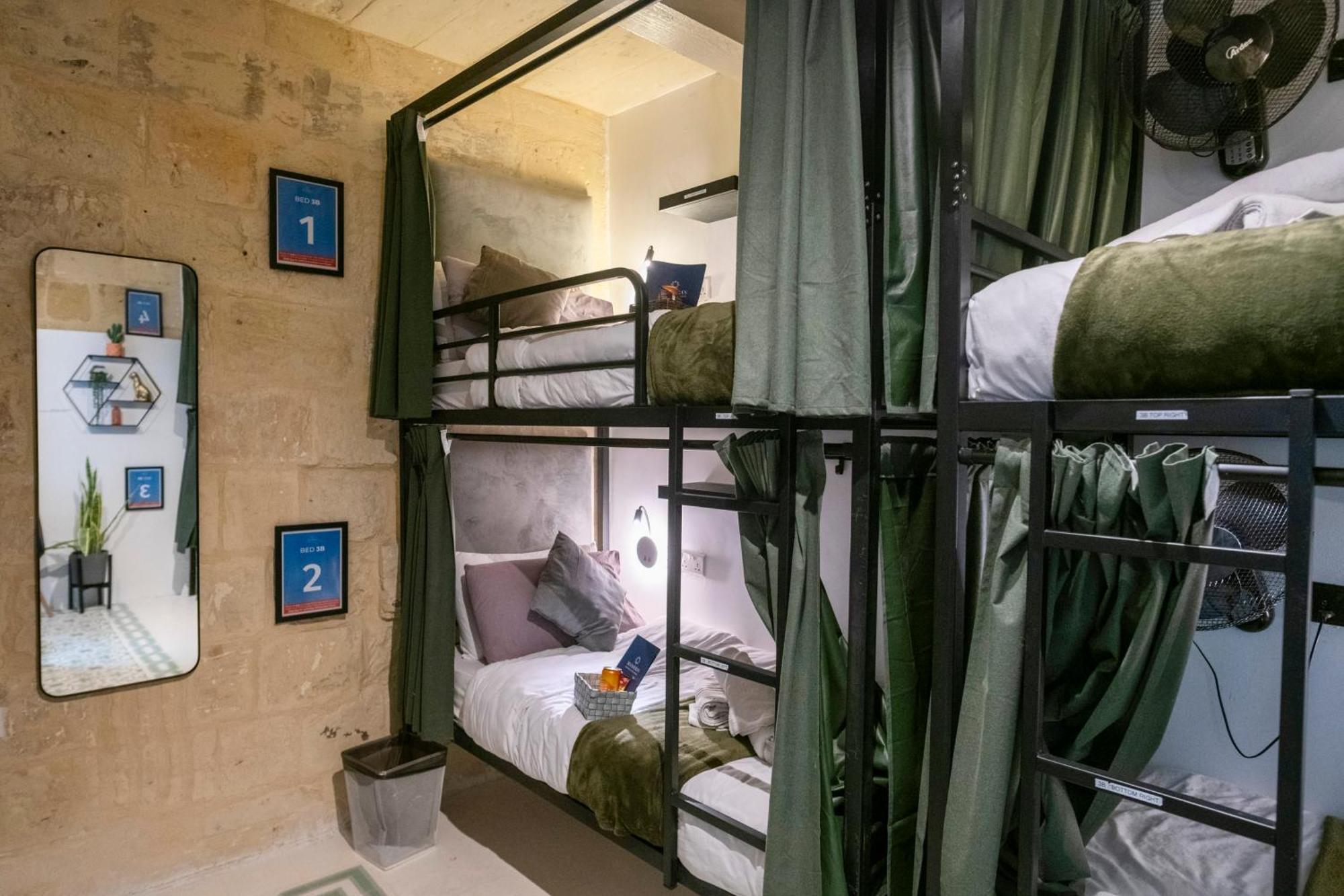 Mandera'S Boutique Suites & Dorms La La Valletta Esterno foto